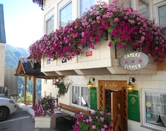 Hotel Alpino (Livinallongo del Col di Lana, Italy)