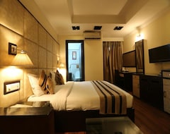 The Oakland Plaza By Orion Hotels (Delhi, India)