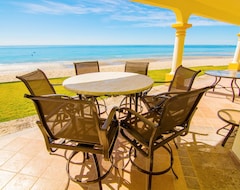 Hotelli Stunning 4 Bedroom Beach Villa On Sandy Beach At Las Palmas Beachfront Resortv18 (Puerto Peñasco, Meksiko)