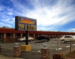 Hotel Sunset Inn And Suites West Sacramento (West Sacramento, Sjedinjene Američke Države)