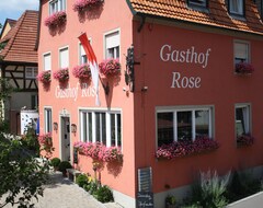 Khách sạn Dorfgasthof Zur Rose (Eisenheim, Đức)