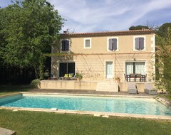 Toàn bộ căn nhà/căn hộ Paradou Quiet House With Pool And Garden Near Baux De Provence (Le Paradou, Pháp)