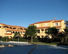 Hotel Malibu Village (Canet-en-Roussillon, France)