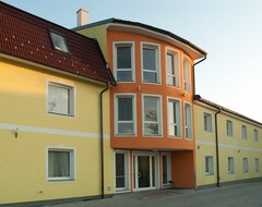 Hotelli Hotel Radlinger (Himberg, Itävalta)