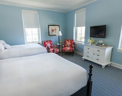 Hotel Congress Place Suites (Cape May, Sjedinjene Američke Države)