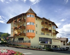 Hotel Millanderhof (Brixen, Italy)