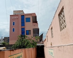 Khách sạn Babuchandran Annexe (Vellore, Ấn Độ)