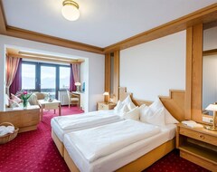 Khách sạn Doppelzimmer Weitsicht Klassik - Inntalerhof - Das Panoramahotel (Telfs, Áo)