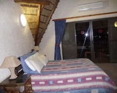 Khách sạn Maroela Guest Lodge (Thabazimbi, Nam Phi)