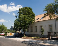 Khách sạn Káli Art Inn (Köveskál, Hungary)