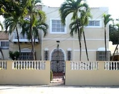 Khách sạn Hotel Casa Colonial (Barranquilla, Colombia)