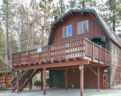 Entire House / Apartment Alpine Oasis (Big Bear City, USA)