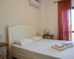 Hotel Costa Rampane (Plitra, Grčka)