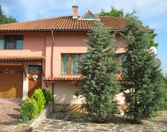 Pansiyon Guest House Slivek (Lowetsch, Bulgaristan)