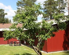 Adelfors Hotell & Vandrarhem (Holsbybrunn, Sverige)