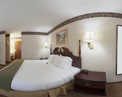 Khách sạn Quality Inn & Suites Clemmons I-40 (Clemmons, Hoa Kỳ)