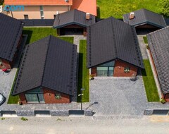 Toàn bộ căn nhà/căn hộ Brick House (Borşa, Romania)