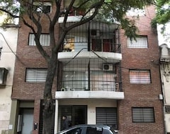 Koko talo/asunto Montevideo (Rosario, Argentiina)