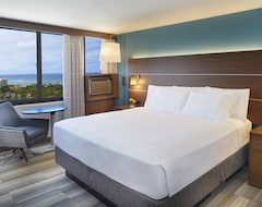Resort Holiday Inn Express Waikiki, an IHG Hotel (Honolulu, EE. UU.)