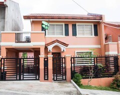 Entire House / Apartment Joys 3br House At Azienda Genova (Talisay, Philippines)