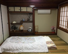 Pansion Guesthouse Tsurinoie (Tsushima, Japan)