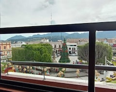 Hotelli Hotel Plaza (Ciudad Hidalgo, Meksiko)