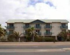 Khách sạn Heritage Resort Shark Bay (Denham, Úc)