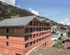 Hotel Revier Mountain Lodge Adelboden (Adelboden, Switzerland)