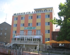 Hotel Kubrat an der Spree (Berlin, Germany)