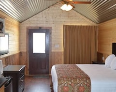 Hotel Lone Star Lodge (Big Lake, USA)
