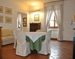 Hotel The Pantheon Apartment (Rome, Italy)