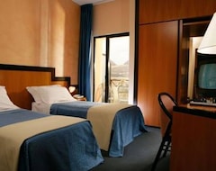 Hotel Olimpia (Avezzano, İtalya)