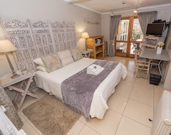 Bed & Breakfast Chateau B&B (Piet Retief, South Africa)