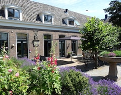 Hotel Het Weeshuis (Bolsward, Nederland)