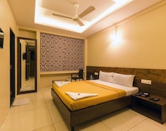 Hotel Darshan (Kolhapur, India)