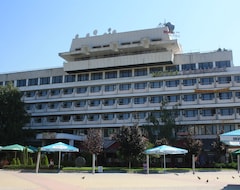 Khách sạn Hotel Kazanlak (Kazanlak, Bun-ga-ri)