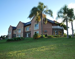 Portal de Alem Hotel (Leandro Niceforo Alem, Argentina)