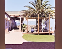 Guesthouse Haus Sandrose (Lüderitz, Namibia)