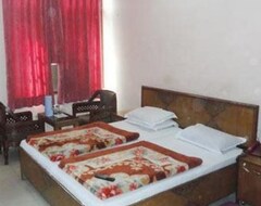 OYO 15667 Hotel Anand (Amritsar, Indija)
