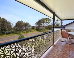 Toàn bộ căn nhà/căn hộ The Crescent @ Currarong - Pet Friendly Beachfront (Nowra, Úc)