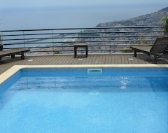 Toàn bộ căn nhà/căn hộ Choupana House - Private Pool, Bay View 3 Br (Funchal, Bồ Đào Nha)
