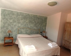 Bed & Breakfast Mala Blu (Sant'Antioco, Ý)