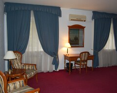 Ξενοδοχείο Hotel Academy (Dnipropetrowsk, Ουκρανία)