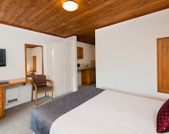 Hotelli Swiss Chalet Lodge Motel (Paihia, Uusi-Seelanti)