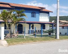 Koko talo/asunto Casa Miosotis (Palhoça, Brasilia)