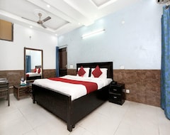 OYO 10362 Hotel Milan Inn (Chandigarh, India)
