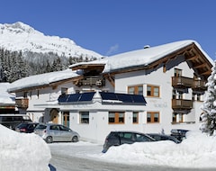 Hotel Apart Korona (St. Anton am Arlberg, Austria)