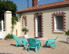 Cijela kuća/apartman The Petit Clos Airport Access (Saint-Aignan-Grandlieu, Francuska)