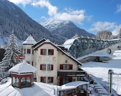Schlosshotel Bergschloessl (St. Anton am Arlberg, Austria)