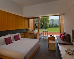 Hotel Anantara Chiang Mai Serviced Suites (Chiang Mai, Thailand)